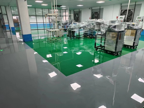 环氧树脂砂浆自流平地坪1