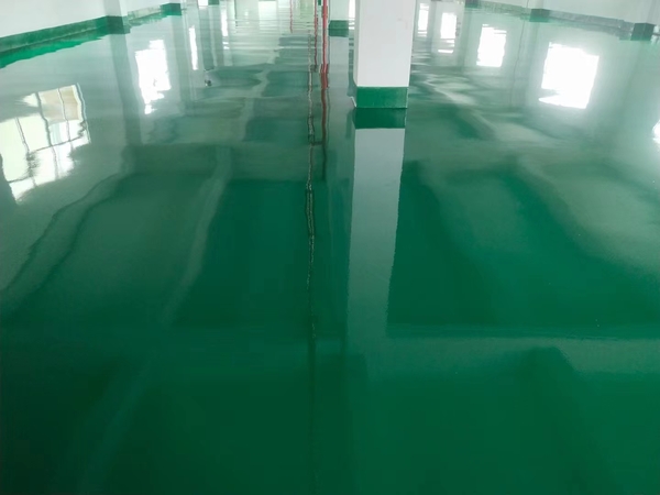 超耐磨聚氨酯亮光地坪漆