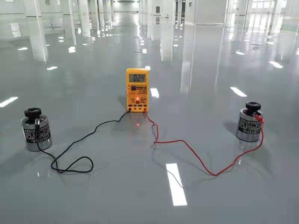 环氧树脂自流平防静电地板