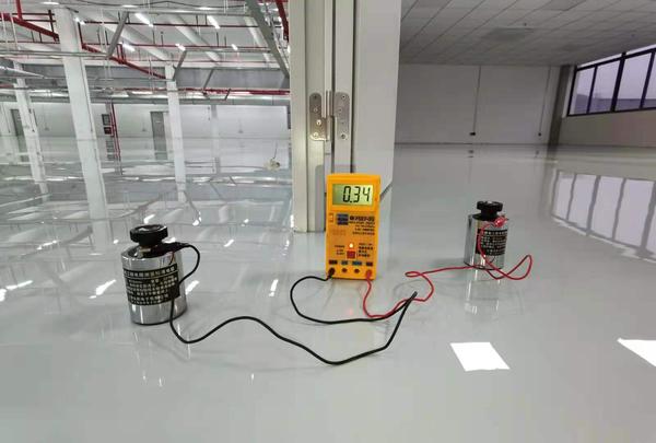 环氧树脂自流平防静电地板