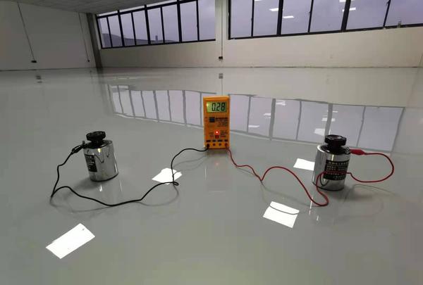 环氧树脂自流平防静电地板